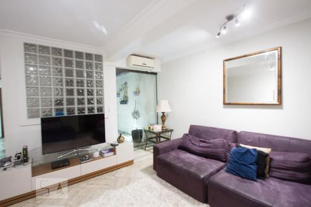 Sala de casa à venda com 2 quartos, 125m² em Vila Congonhas, São Paulo