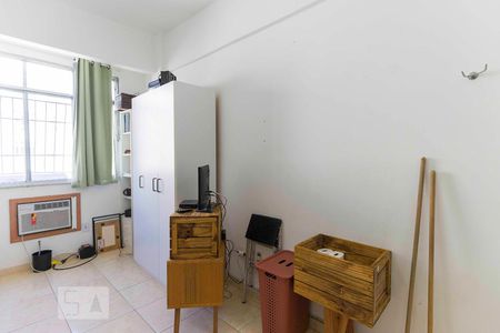 Studio à venda com 20m², 1 quarto e sem vaga Studio à venda com 20m², 1 quarto e sem vagaSala/Quarto - Armário