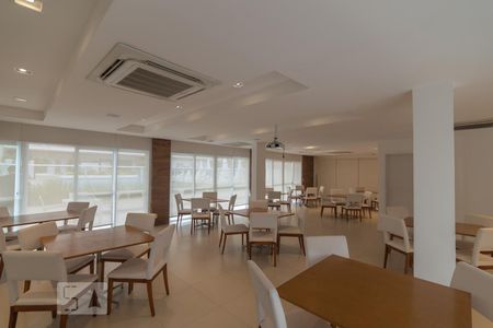 Apartamento para alugar com 74m², 2 quartos e 1 vagaÁrea Comum - Salão de Festa