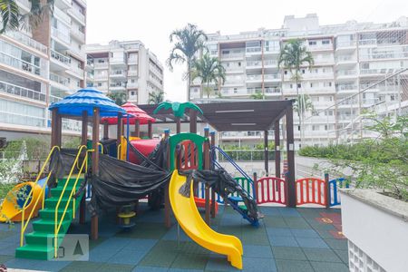 Apartamento para alugar com 74m², 2 quartos e 1 vagaÁrea Comum - Parquinho