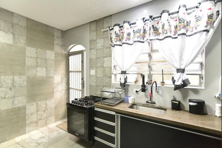 Casa à venda com 161m², 3 quartos e 2 vagasCozinha