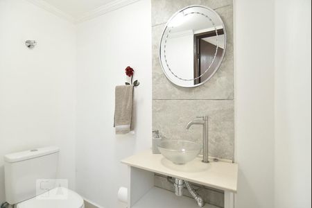 Casa à venda com 161m², 3 quartos e 2 vagasLavabo da Área de Serviço