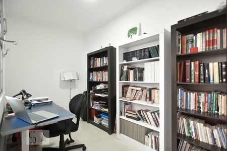 Casa à venda com 161m², 3 quartos e 2 vagasQuarto da Edícula