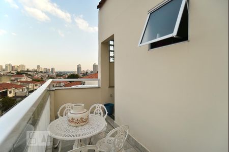 Casa à venda com 161m², 3 quartos e 2 vagasVaranda