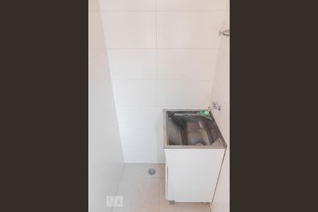Lavandeira de apartamento para alugar com 2 quartos, 50m² em Vila Guarani (z Sul), São Paulo