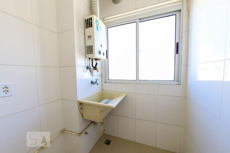 Apartamento à venda com 43m², 2 quartos e 1 vaga Apartamento à venda com 43m², 2 quartos e 1 vagaArea de Serviço