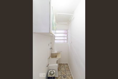 Apartamento para alugar com 55m², 2 quartos e sem vaga Apartamento para alugar com 55m², 2 quartos e sem vagaÁrea de Serviço