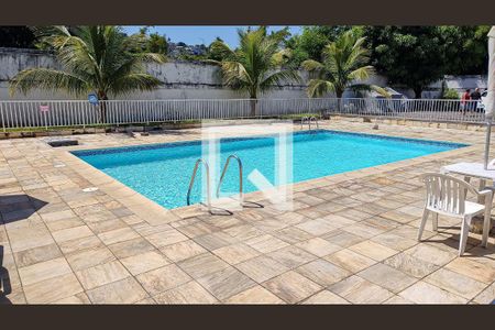 Apartamento para alugar com 60m², 2 quartos e 2 vagasÁrea comum - Piscina