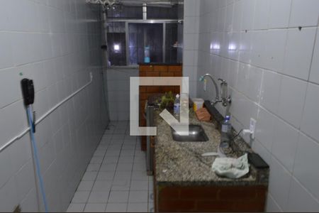 Apartamento para alugar com 60m², 2 quartos e 2 vagasCozinha