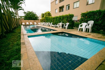 Apartamento para alugar com 47m², 2 quartos e 1 vagaÁrea comum - Piscina