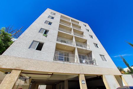 Apartamento à venda com 65m², 2 quartos e 1 vagaFachada