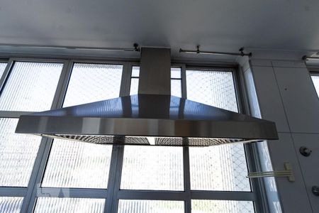 Apartamento para alugar com 184m², 3 quartos e 1 vaga Apartamento para alugar com 184m², 3 quartos e 1 vagaCozinha - Exaustor