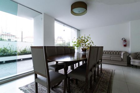 Apartamento para alugar com 184m², 3 quartos e 1 vaga Apartamento para alugar com 184m², 3 quartos e 1 vagaÁrea comum