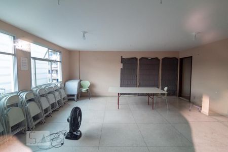 Apartamento à venda com 214m², 3 quartos e 3 vagasÁrea comum - Salão de festas