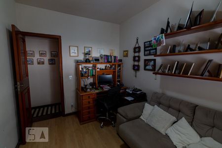 Quarto 1 de apartamento à venda com 3 quartos, 214m² em Tijuca, Rio de Janeiro