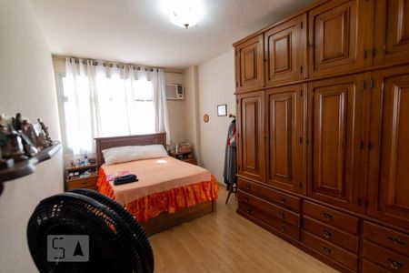 Apartamento à venda com 214m², 3 quartos e 3 vagasSuíte