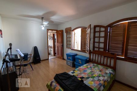 Apartamento à venda com 214m², 3 quartos e 3 vagasQuarto 2