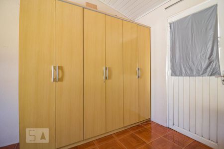 Casa de condomínio à venda com 52m², 1 quarto e sem vaga Casa de condomínio à venda com 52m², 1 quarto e sem vagaDormitório