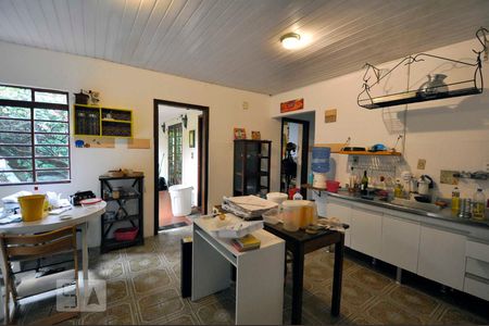 Casa à venda com 550m², 5 quartos e 1 vagaCozinha 