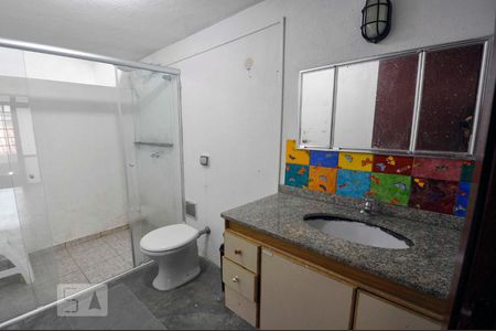 Casa à venda com 550m², 5 quartos e 1 vagaBanheiro 2 - Box de Vidro 