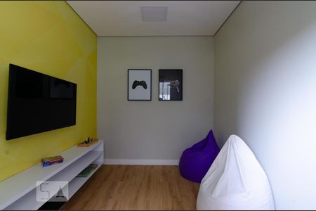 Apartamento à venda com 37m², 2 quartos e sem vaga Apartamento à venda com 37m², 2 quartos e sem vagaSala de game