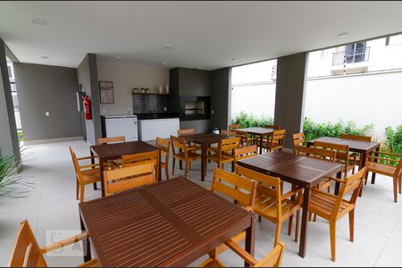 Apartamento à venda com 37m², 2 quartos e sem vaga Apartamento à venda com 37m², 2 quartos e sem vagaChurrasqueira