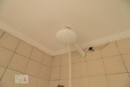 Casa à venda com 220m², 3 quartos e 2 vagas Casa à venda com 220m², 3 quartos e 2 vagasBanheiro de Serviço