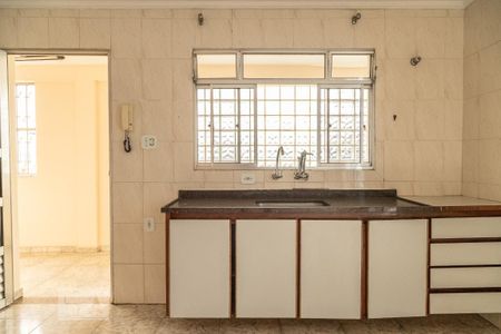 Casa à venda com 220m², 3 quartos e 2 vagas Casa à venda com 220m², 3 quartos e 2 vagasCozinha 2