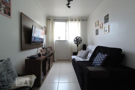 Sala/Cozinha de apartamento à venda com 2 quartos, 56m² em Coronel Aparicio Borges, Porto Alegre