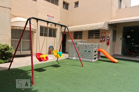Apartamento para alugar com 58m², 2 quartos e 1 vaga Apartamento para alugar com 58m², 2 quartos e 1 vagaÁrea Comum - Playground
