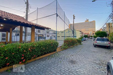 Casa de condomínio à venda com 114m², 3 quartos e 1 vaga Casa de condomínio à venda com 114m², 3 quartos e 1 vagaÁrea comum