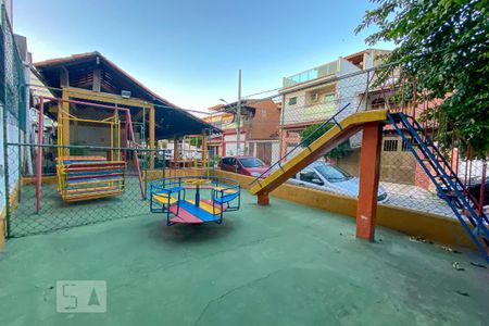 Casa de condomínio à venda com 114m², 3 quartos e 1 vaga Casa de condomínio à venda com 114m², 3 quartos e 1 vagaÁrea Comum - Playground