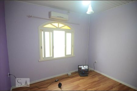 Casa à venda com 220m², 4 quartos e 3 vagasQuarto 4