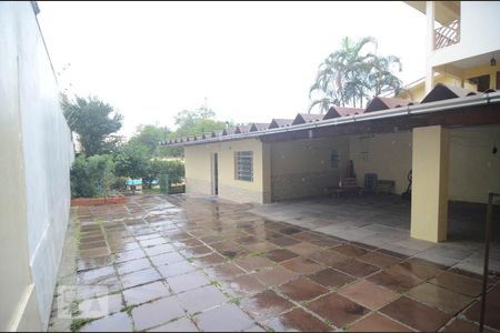 Casa à venda com 220m², 4 quartos e 3 vagasÁrea comum