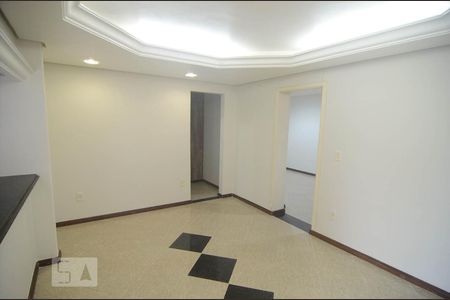 Casa à venda com 220m², 4 quartos e 3 vagasCopa
