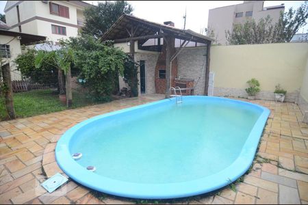 Casa à venda com 220m², 4 quartos e 3 vagasÁrea comum - Piscina