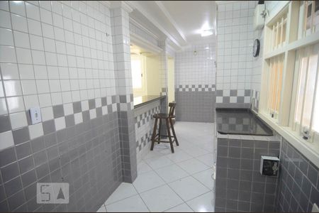 Casa à venda com 220m², 4 quartos e 3 vagasÁrea de Serviço