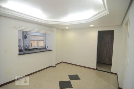 Casa à venda com 220m², 4 quartos e 3 vagasCopa