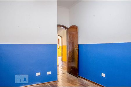 Quarto de casa à venda com 3 quartos, 420m² em Vila São Vicente, São Paulo