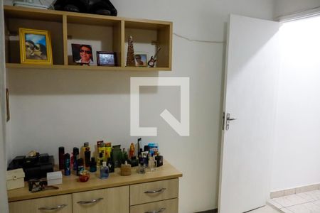 Quarto 1 de casa à venda com 2 quartos, 250m² em Cidade das Flores, Osasco