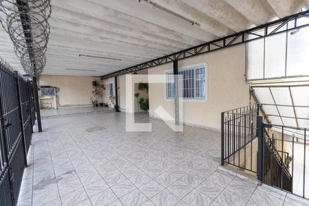 Casa à venda com 274m², 4 quartos e 4 vagasGaragem