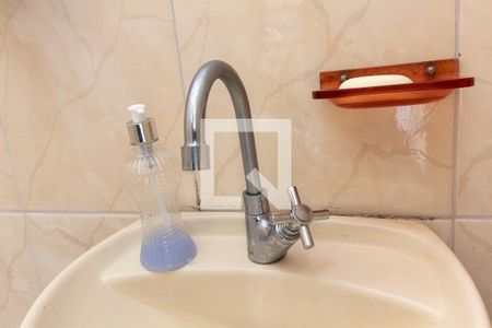 Casa à venda com 274m², 4 quartos e 4 vagasBanheiro - torneira