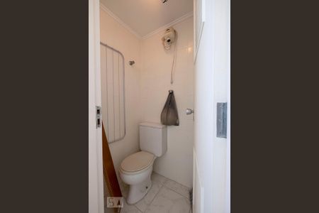 Apartamento à venda com 60m², 2 quartos e 1 vaga Apartamento à venda com 60m², 2 quartos e 1 vagaÁrea de Serviço - Banheiro