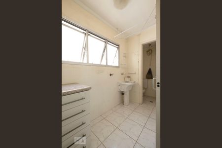 Apartamento à venda com 60m², 2 quartos e 1 vaga Apartamento à venda com 60m², 2 quartos e 1 vagaÁrea de Serviço