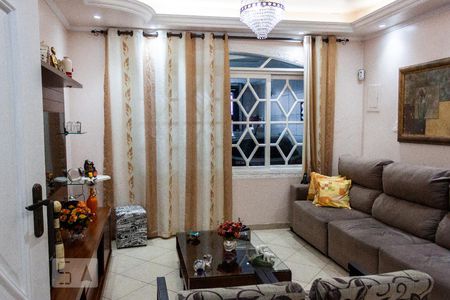 Sala de casa para alugar com 2 quartos, 220m² em Vila Mazzei, São Paulo