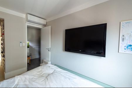 Apartamento à venda com 98m², 2 quartos e 1 vagaSuíte