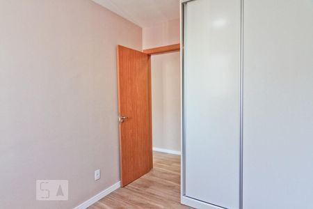 Quarto  de apartamento para alugar com 2 quartos, 50m² em Jardim Íris, São Paulo