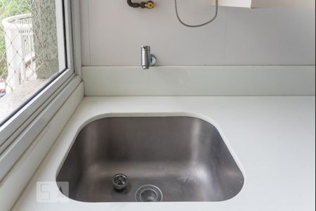 Apartamento à venda com 98m², 3 quartos e 1 vaga Apartamento à venda com 98m², 3 quartos e 1 vagaÁrea de Serviço - Tanque