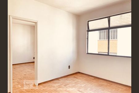 Apartamento à venda com 3 quartos, 100m² em Anchieta, Belo Horizonte