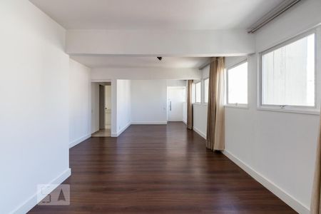 Sala de apartamento para alugar com 3 quartos, 121m² em Itaim Bibi, São Paulo